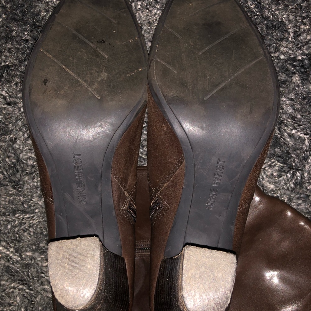 Nine West leather boots. Size 8.5 - Picture 2 of 2